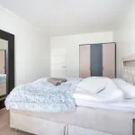 Apartment Padriku With A Balcony,near To Central,self Check In 24 7,free Parking *