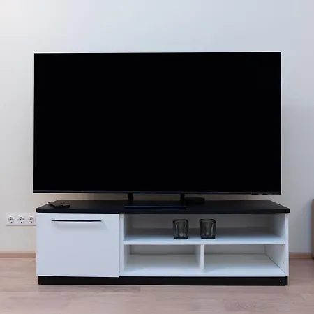 Padriku With A Balcony,near To Central,self Check In 24 7,free Parking * タリン