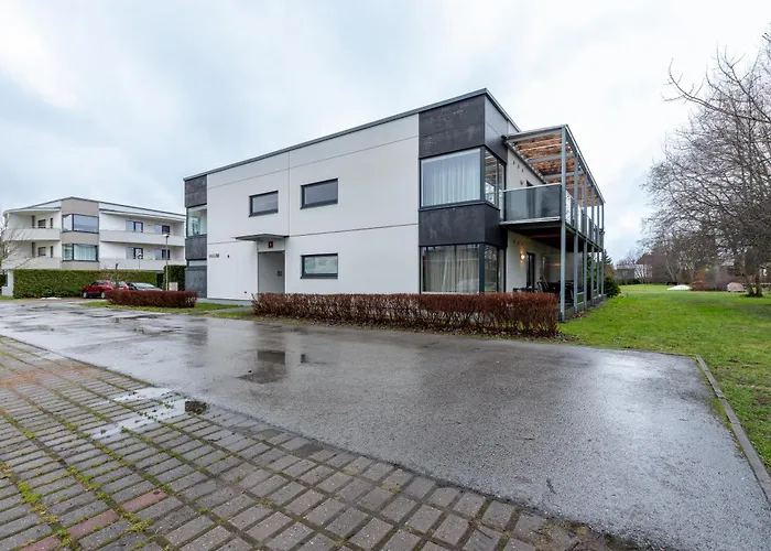 Apartment Padriku With A Balcony,near To Central,self Check In 24 7,free Parking *