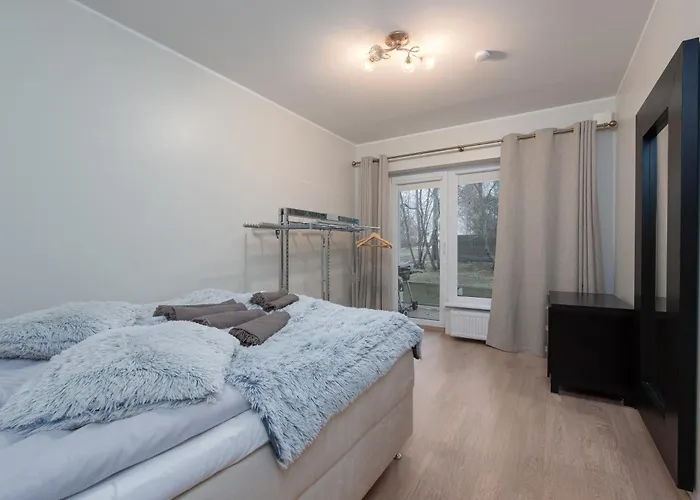 Padriku With A Balcony,near To Central,self Check In 24 7,free Parking *