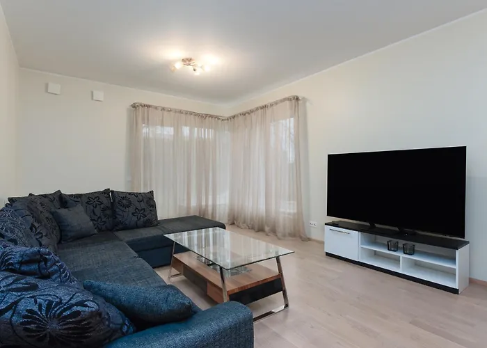 Padriku With A Balcony,near To Central,self Check In 24 7,free Parking *