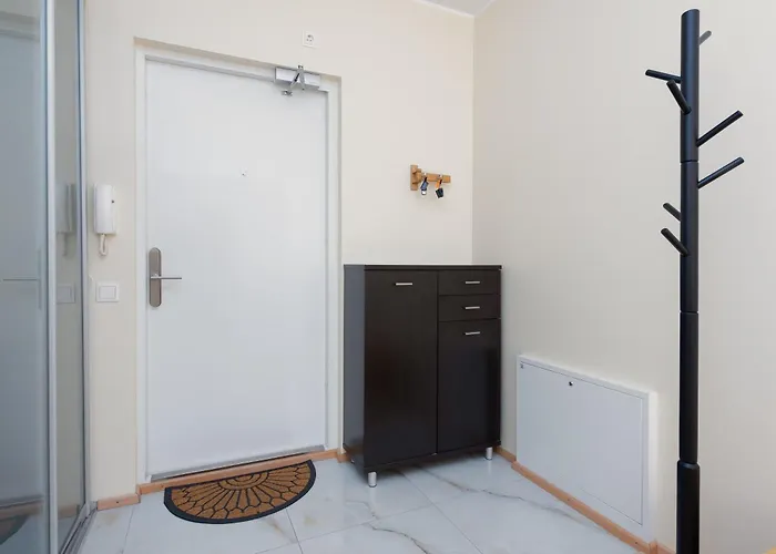 Apartment Padriku With A Balcony,near To Central,self Check In 24 7,free Parking