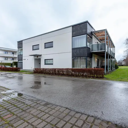 Appartement Padriku With A Balcony,near To Central,self Check In 24 7,free Parking *