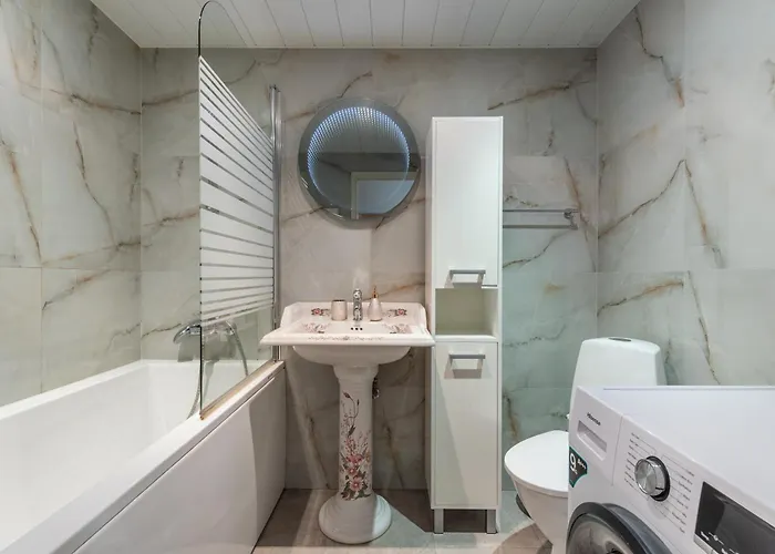 Appartement Padriku With A Balcony,near To Central,self Check In 24 7,free Parking Tallinn